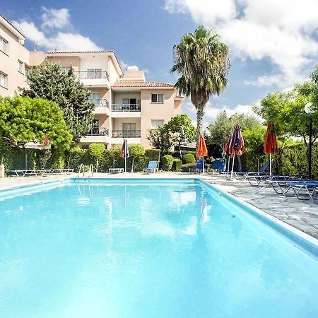 Pafia 3 Holiday Apartment Пафос Екстериор снимка
