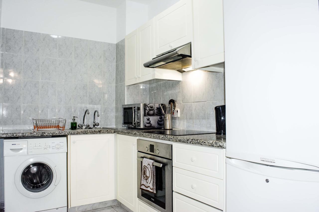 Pafia 3 Holiday Apartment Пафос Екстериор снимка