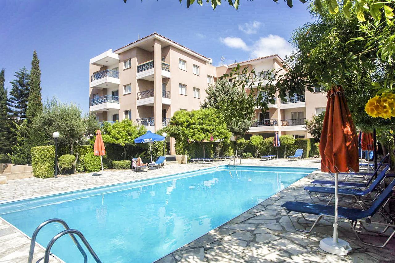 Pafia 3 Holiday Apartment Пафос Екстериор снимка